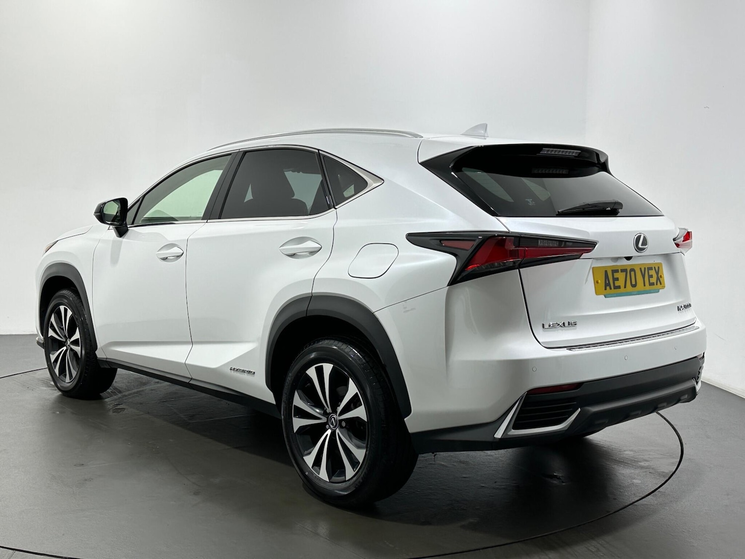 Used Lexus NX 2020 for sale - 76878503: Photo 6