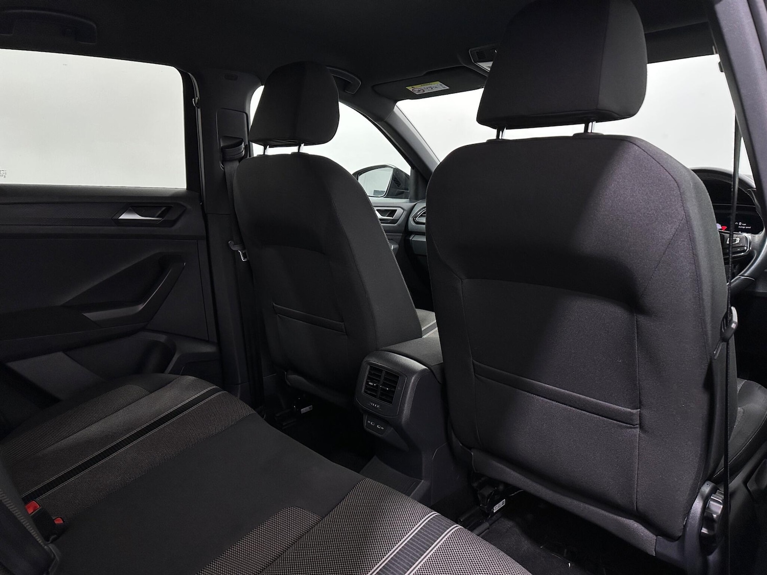 Used Volkswagen T-Roc for sale - 77455663: Photo 41