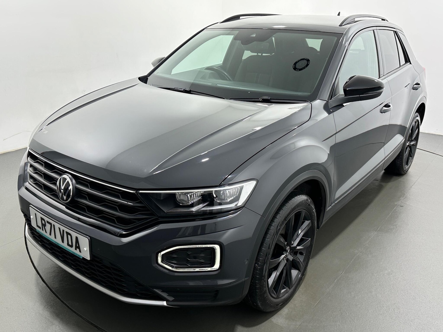 Used Volkswagen T-Roc for sale - 77455663: Photo 53