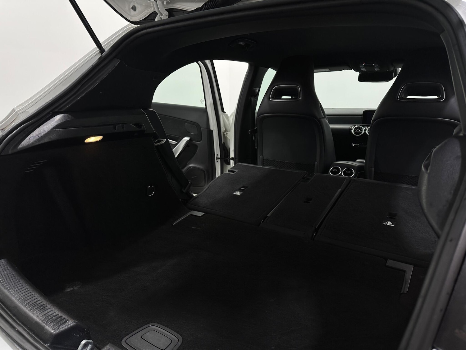 Used Mercedes-Benz A-Class 2019 for sale - 77387689: Photo 46