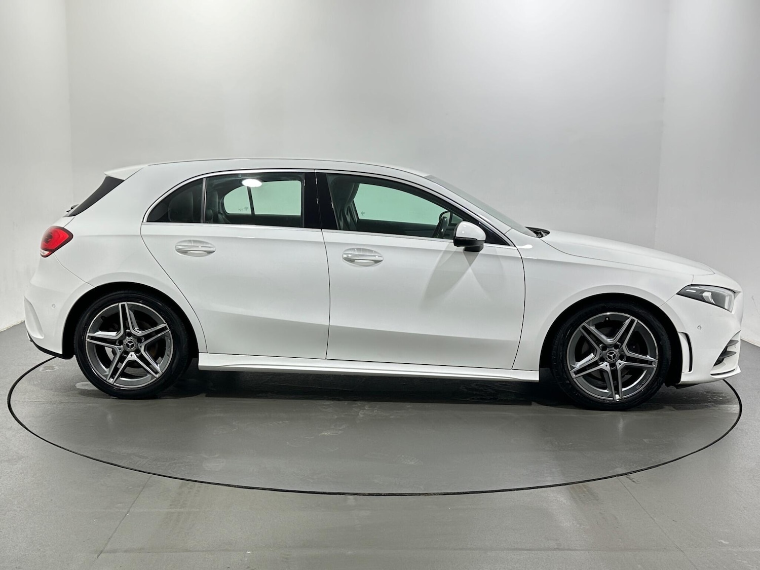 Used Mercedes-Benz A-Class 2019 for sale - 77387689: Photo 9