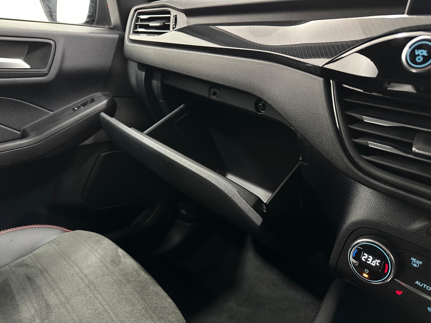 Used Ford Kuga for sale - 76886840: Photo 26