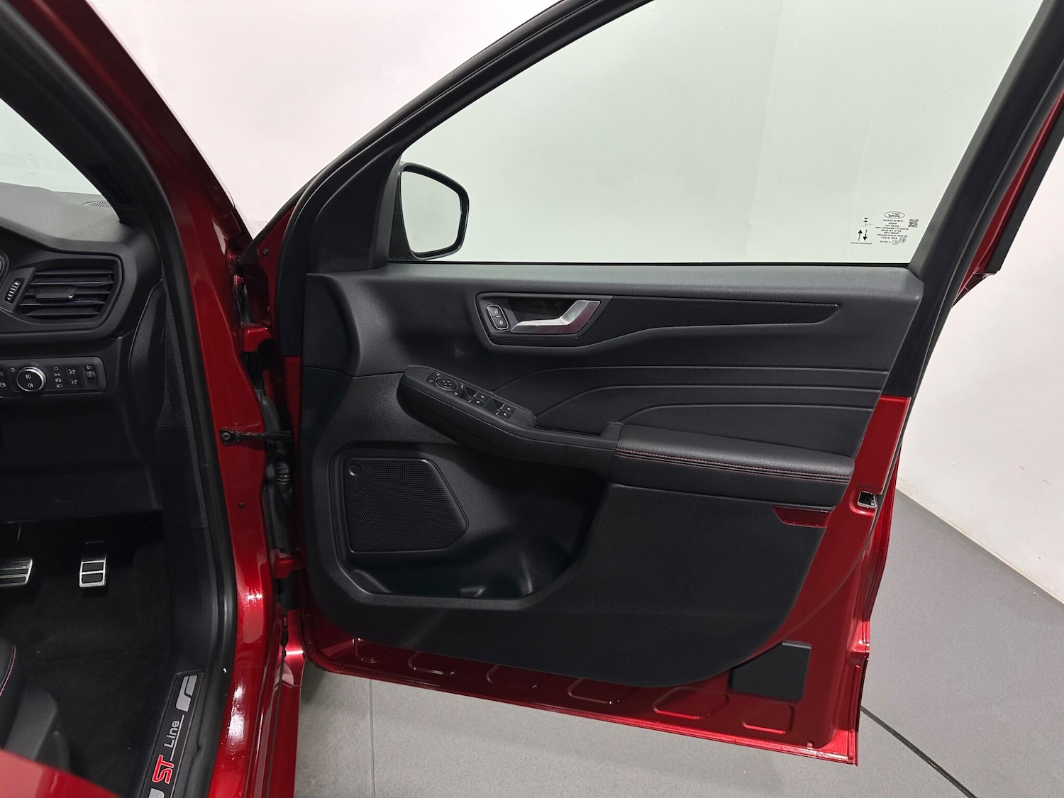 Used Ford Kuga for sale - 76886840: Photo 31