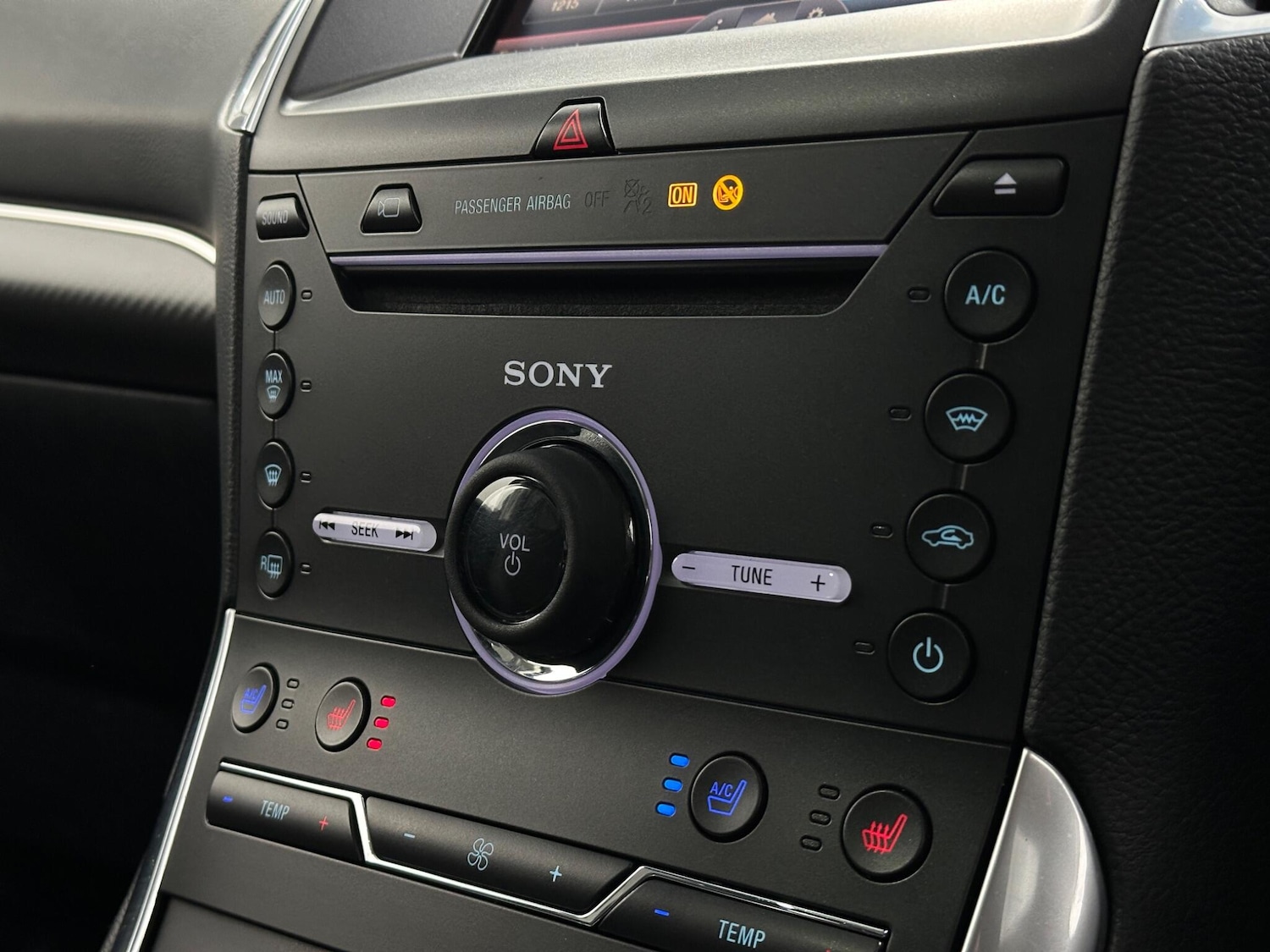 Used Ford Edge 2016 for sale - 76878959: Photo 21