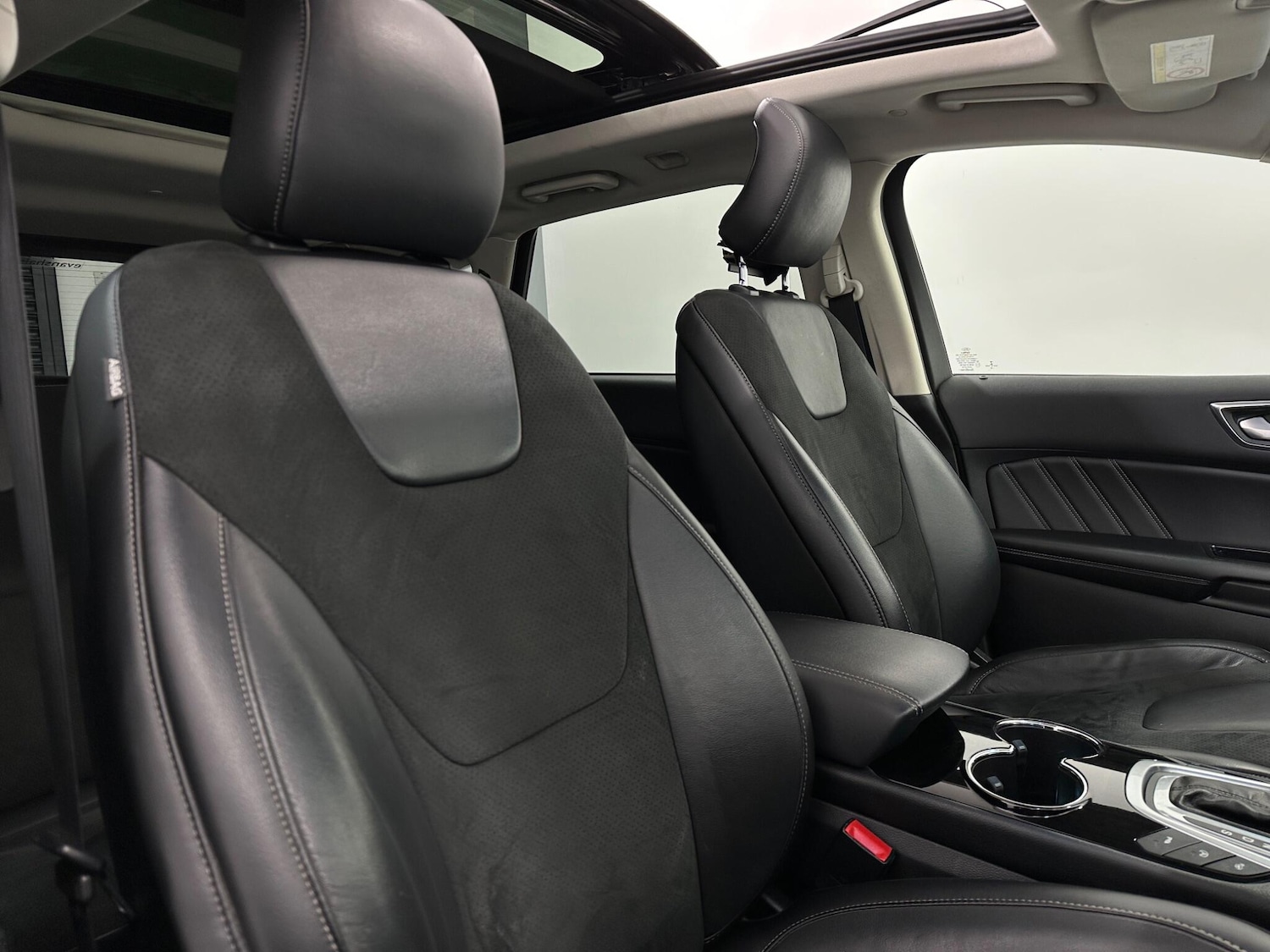 Used Ford Edge 2016 for sale - 76878959: Photo 32