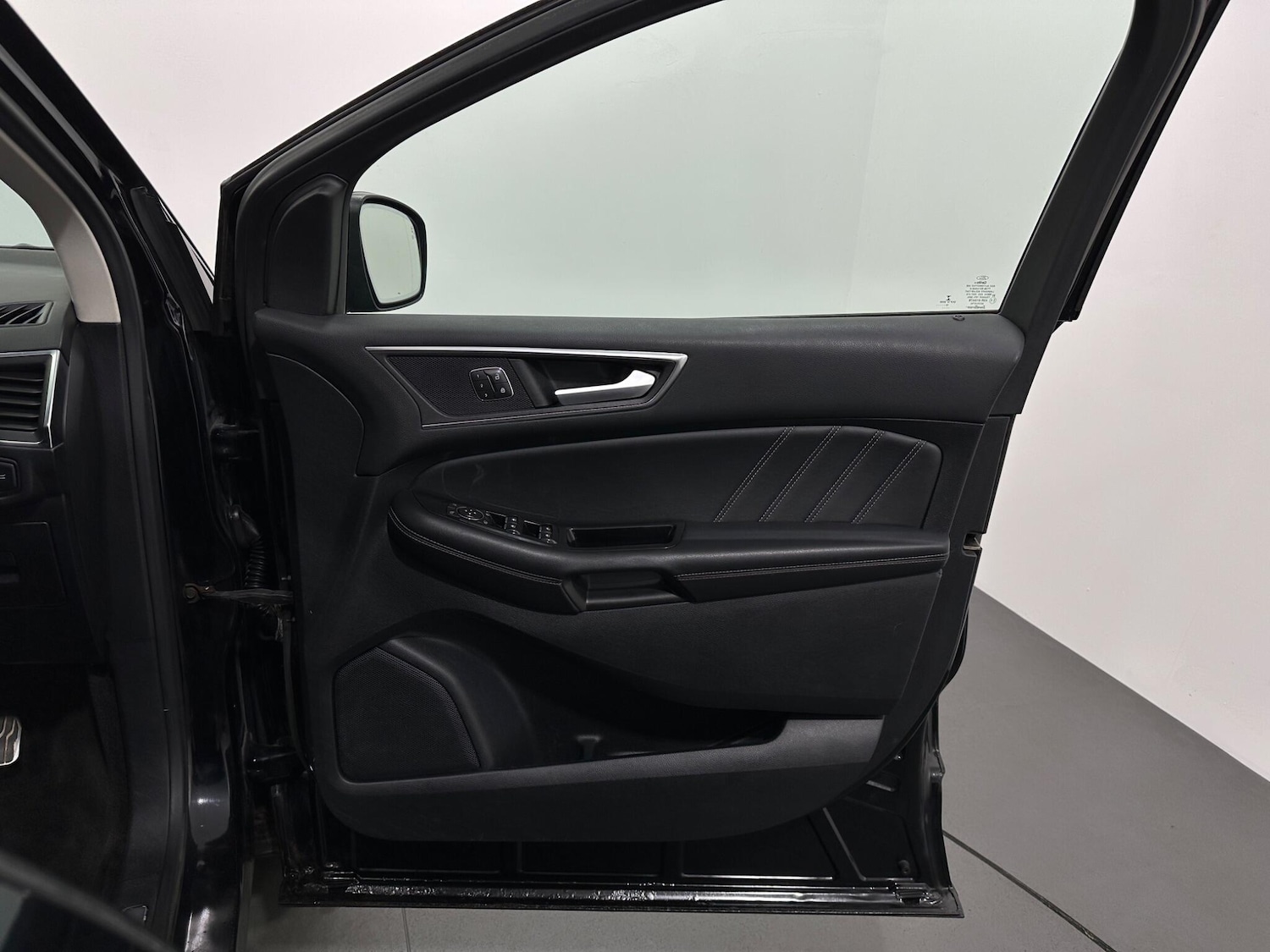 Used Ford Edge 2016 for sale - 76878959: Photo 34