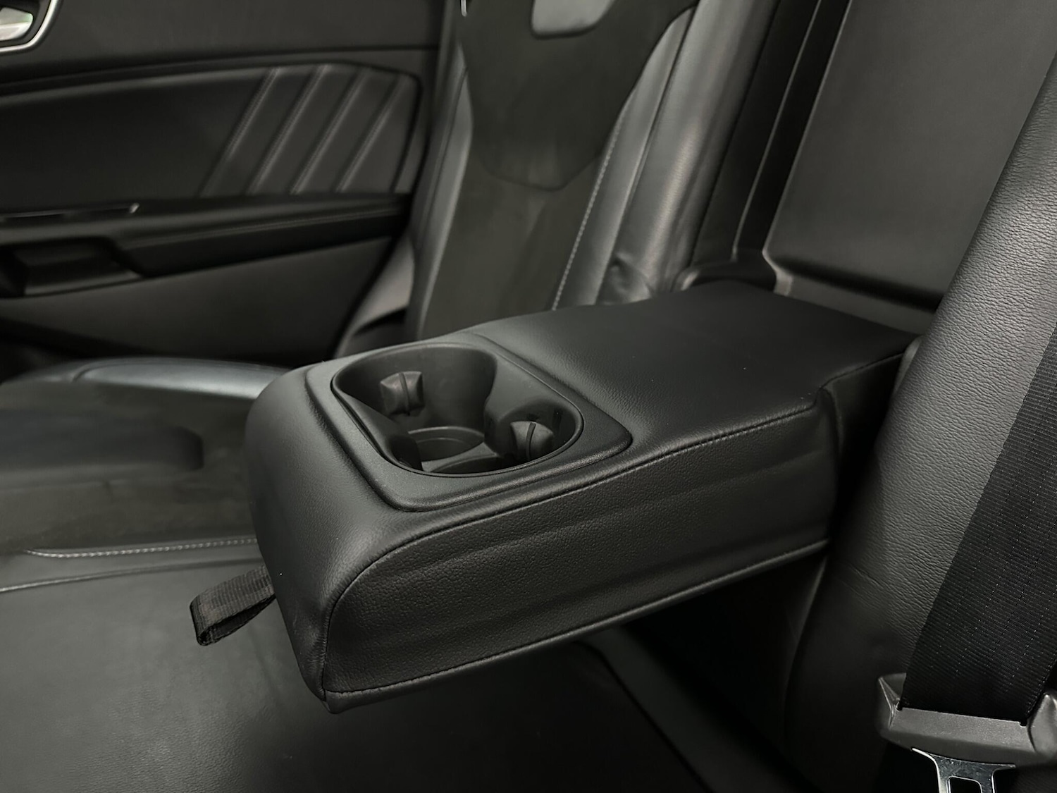 Used Ford Edge 2016 for sale - 76878959: Photo 40