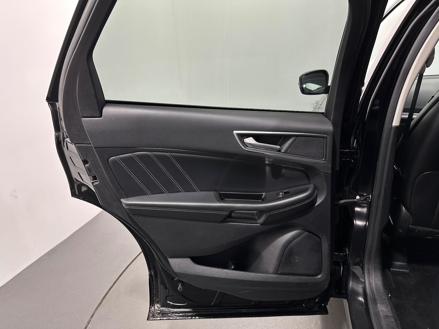 Used Ford Edge 2016 for sale - 76878959: Photo 41