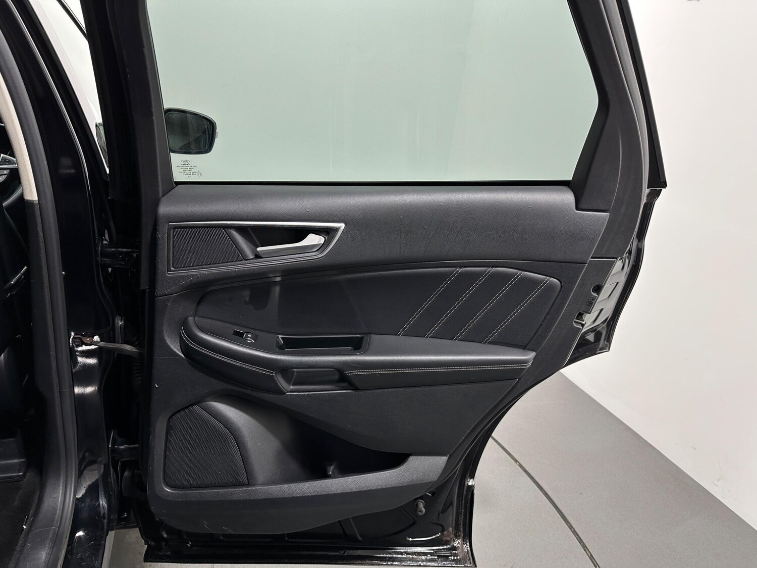 Used Ford Edge 2016 for sale - 76878959: Photo 44