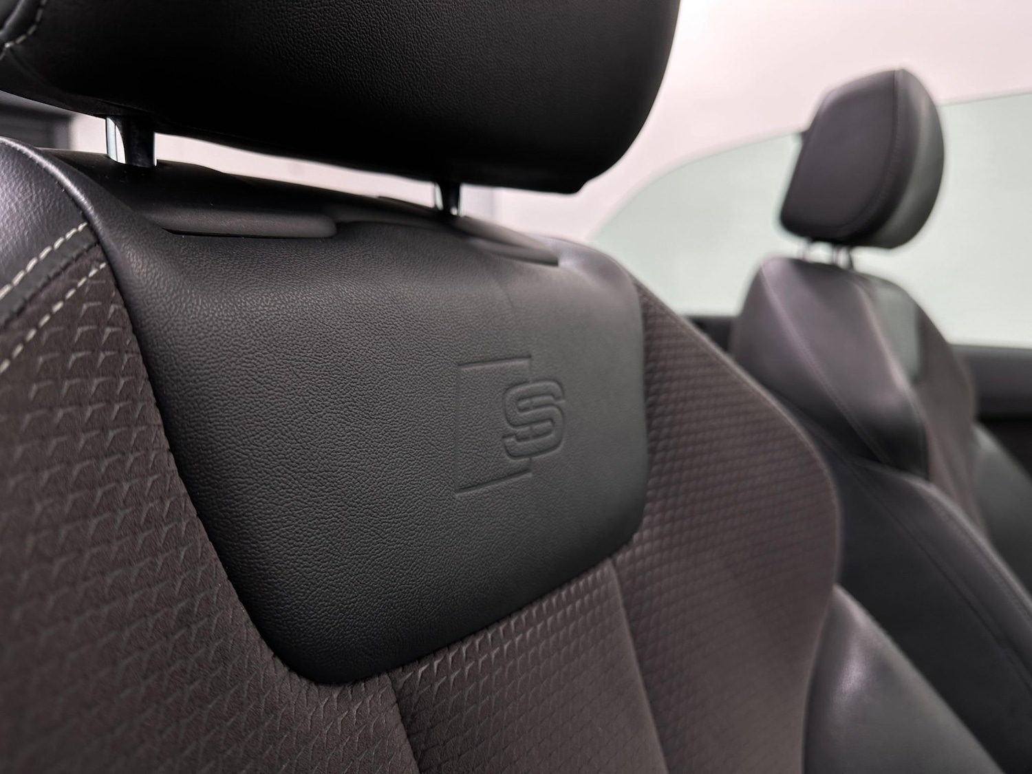 Used Audi A5 2017 for sale - 76878973: Photo 35