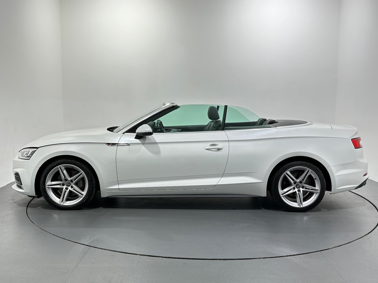 Used Audi A5 2017 for sale - 76878973: Photo 5