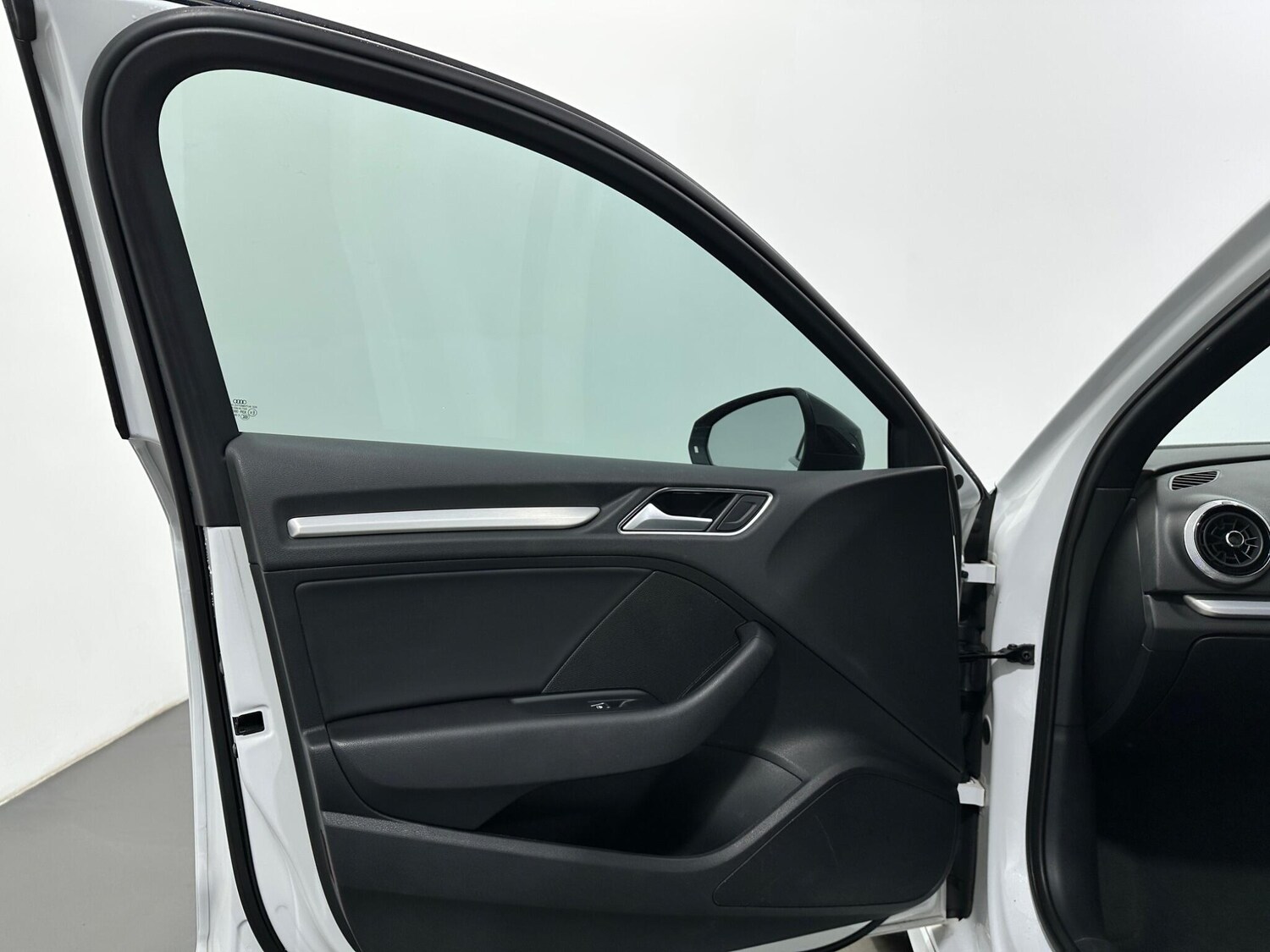 Used Audi A3 for sale - 77883259: Photo 37