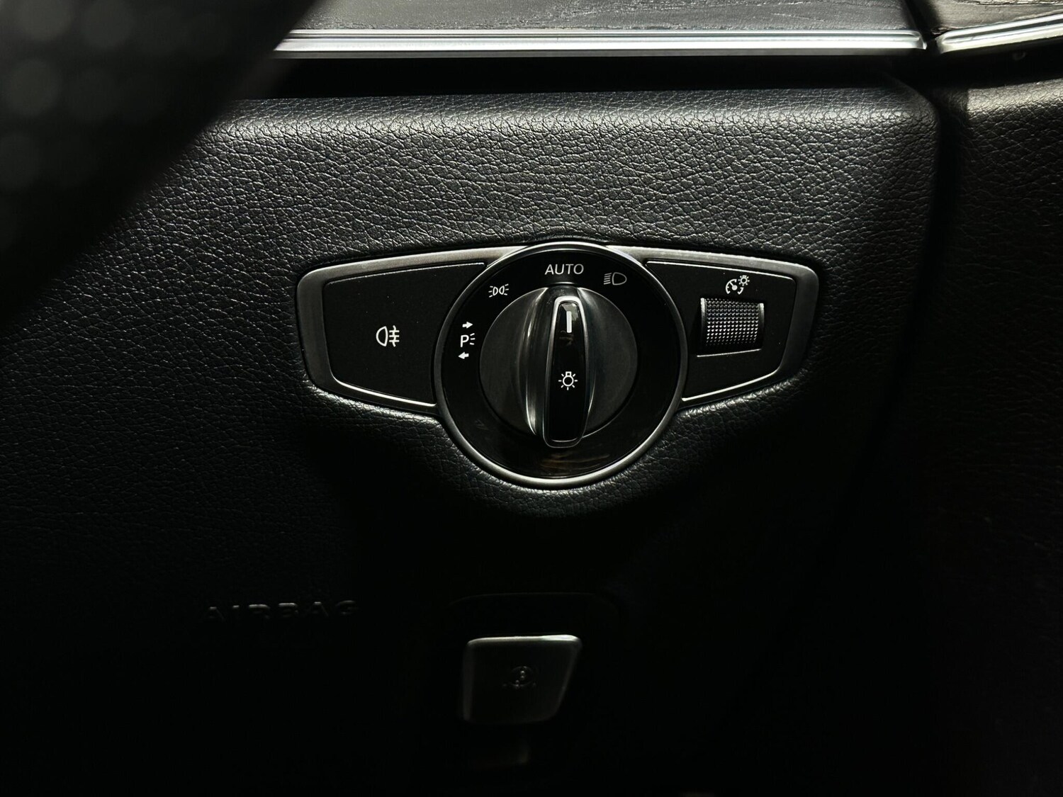 Used Mercedes-Benz E Class for sale - 77808273: Photo 17