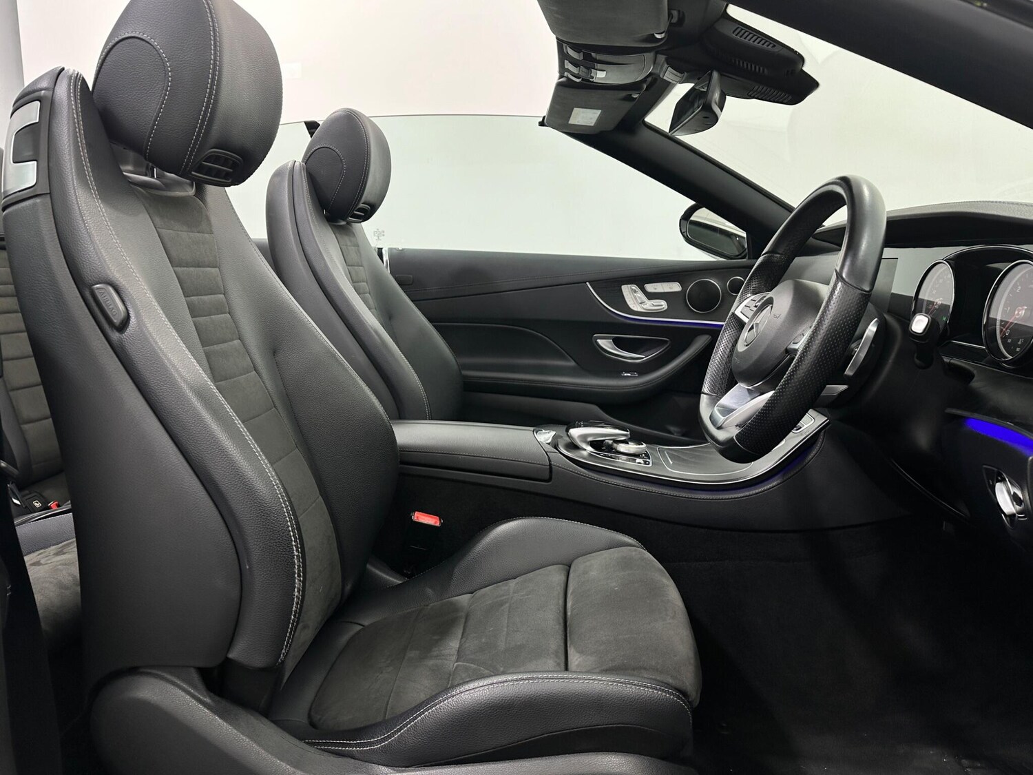 Used Mercedes-Benz E Class for sale - 77808273: Photo 32