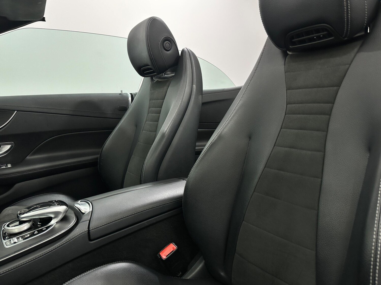 Used Mercedes-Benz E Class for sale - 77808273: Photo 37