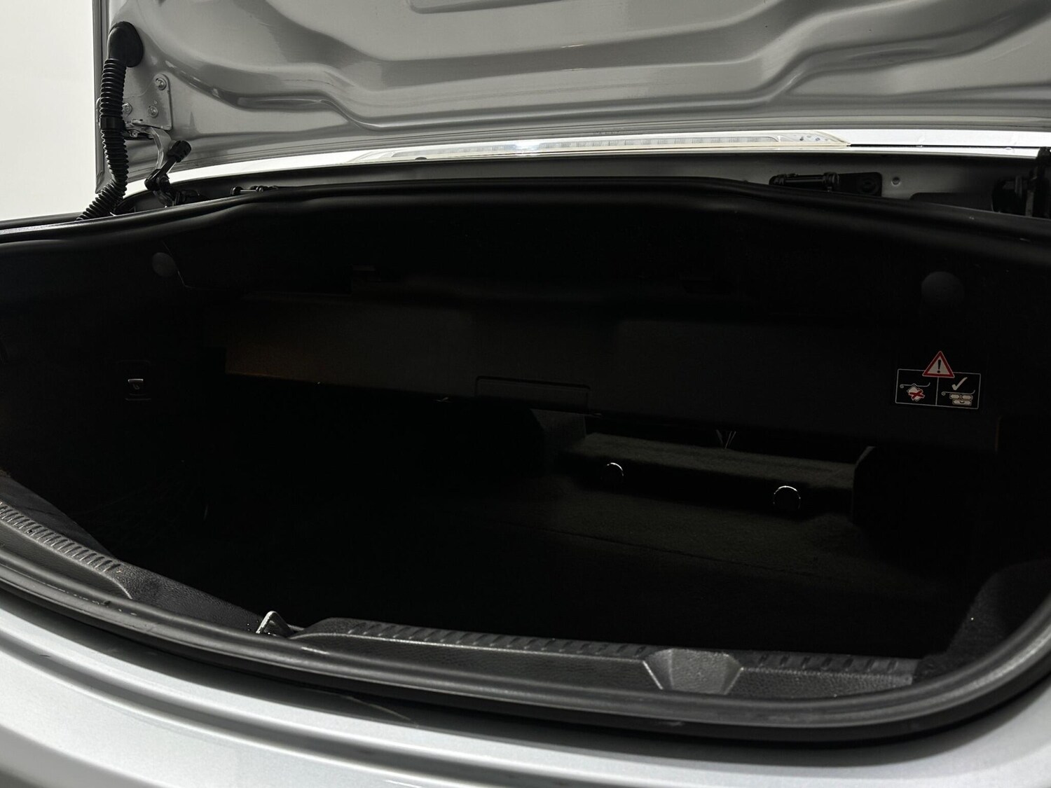 Used Mercedes-Benz E Class for sale - 77808273: Photo 43