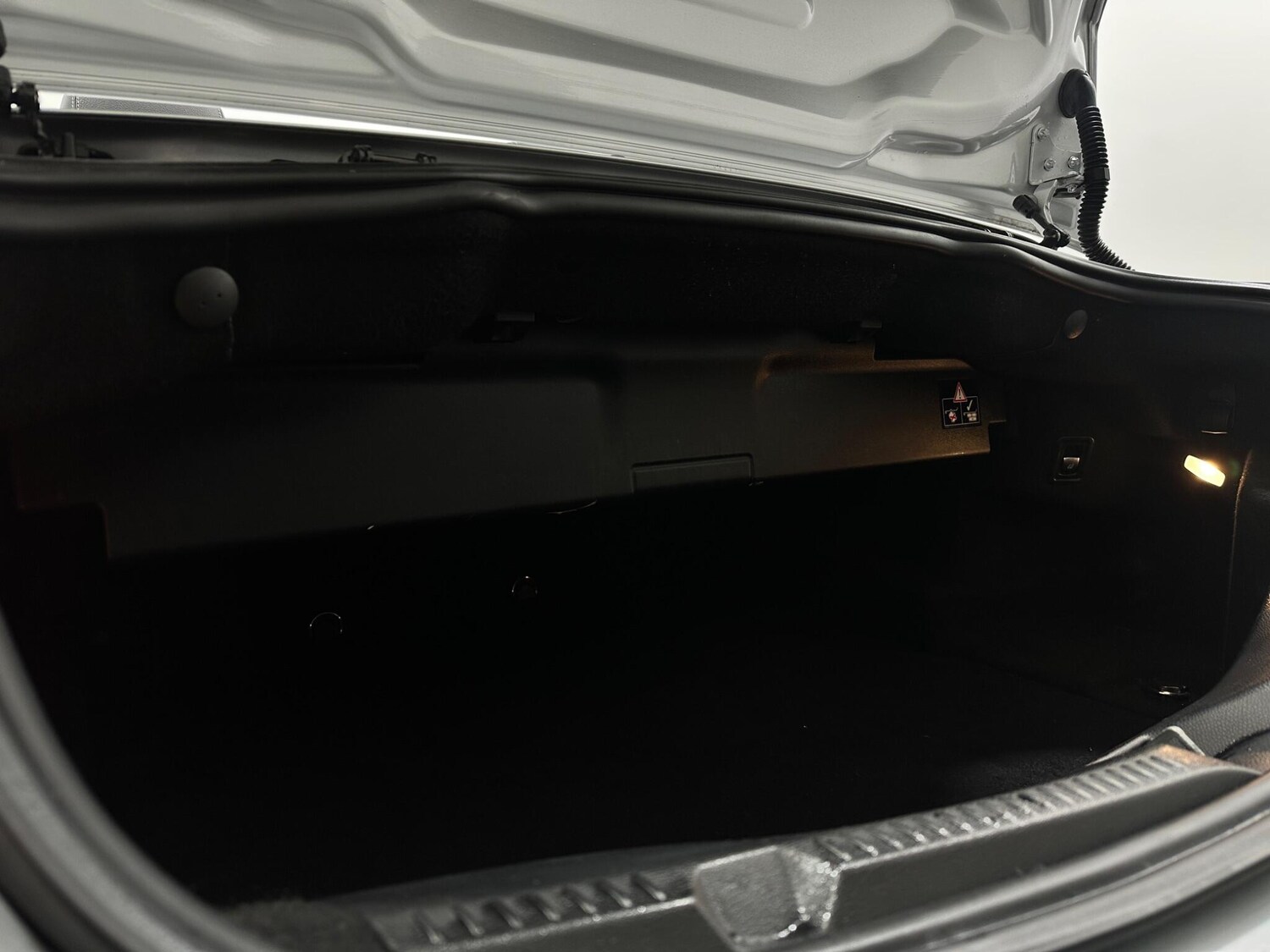 Used Mercedes-Benz E Class for sale - 77808273: Photo 45