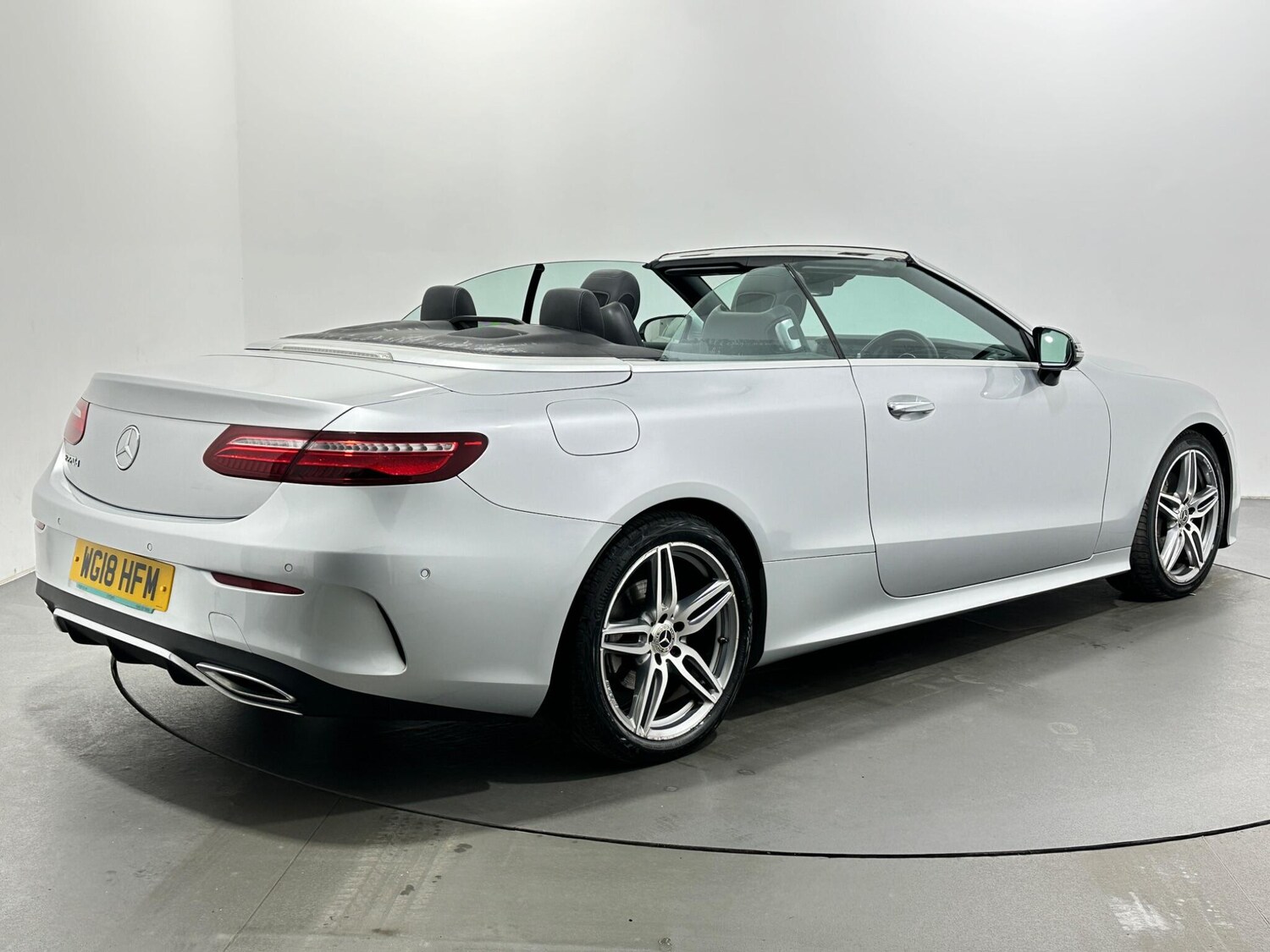 Used Mercedes-Benz E Class for sale - 77808273: Photo 8