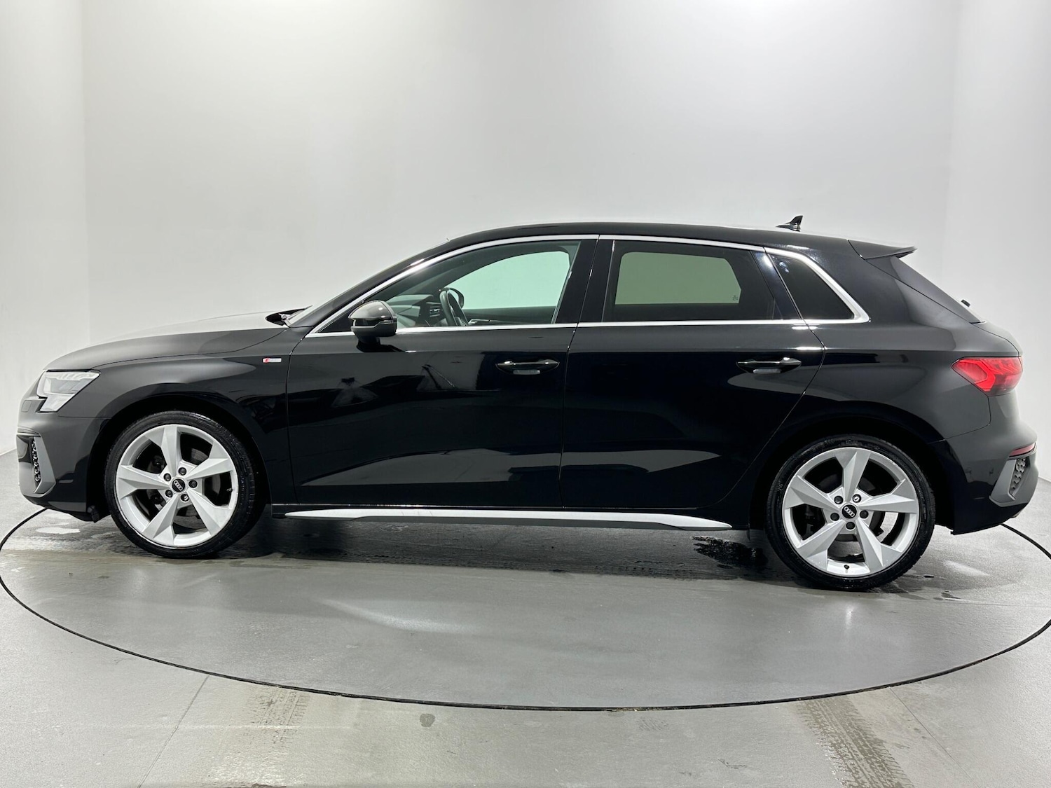 Used Audi A3 2021 for sale - 76879007: Photo 5