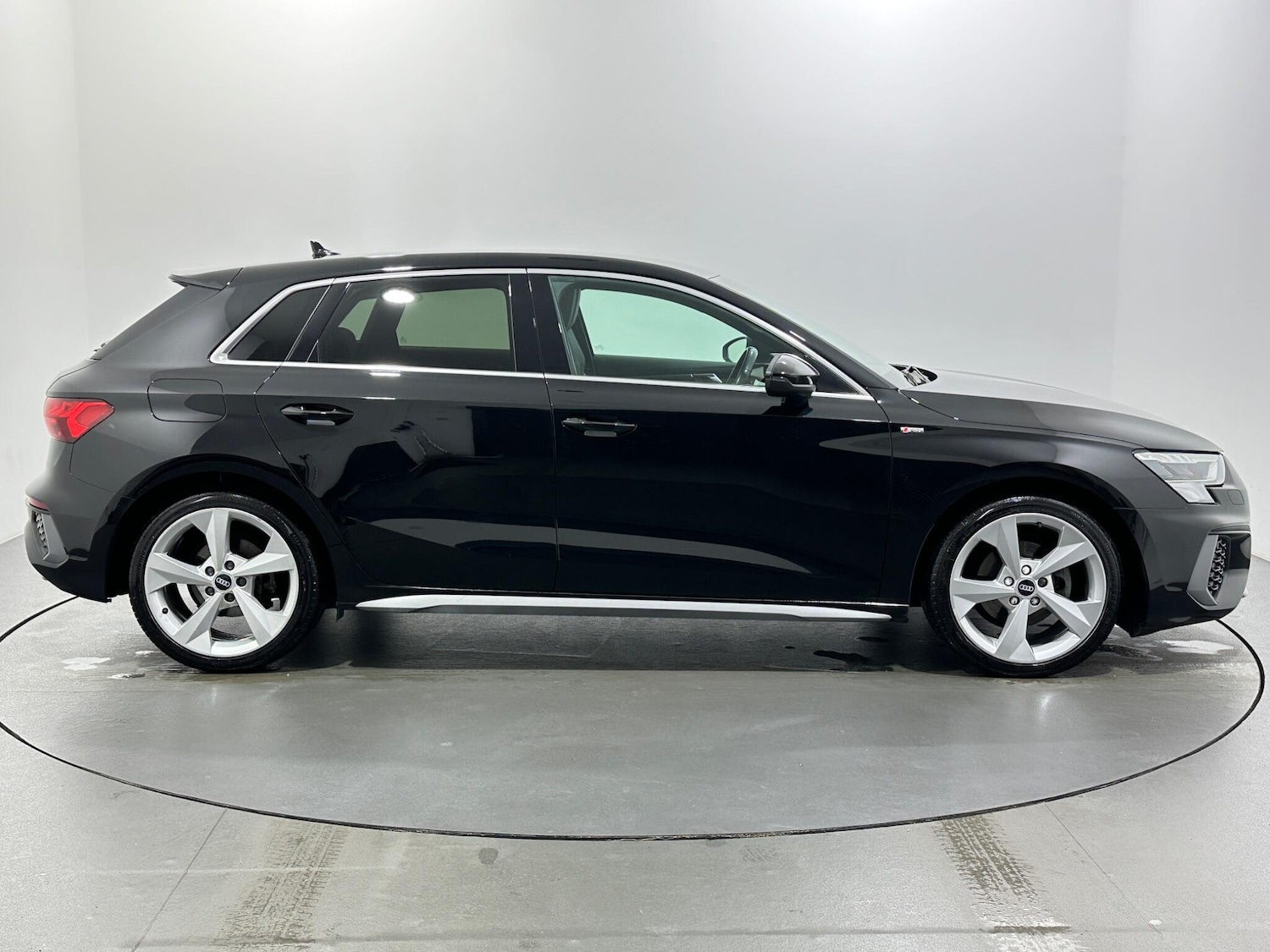 Used Audi A3 2021 for sale - 76879007: Photo 9