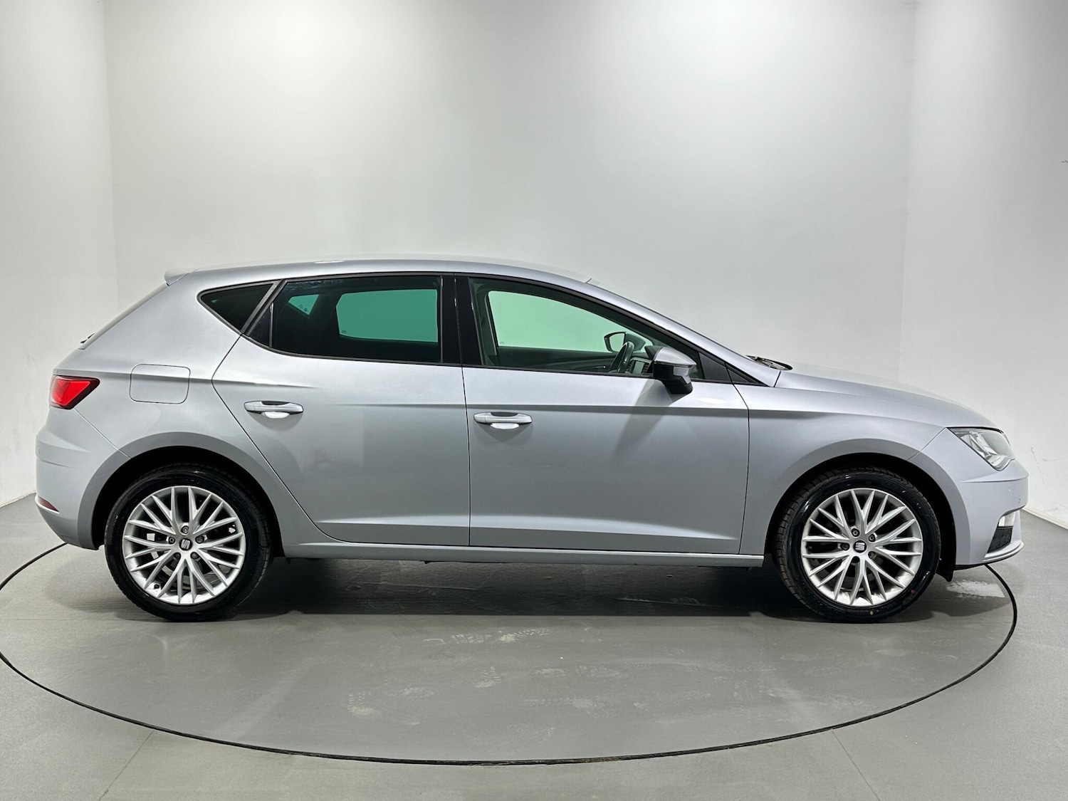 Used SEAT Leon 2020 for sale - 77838991: Photo 9