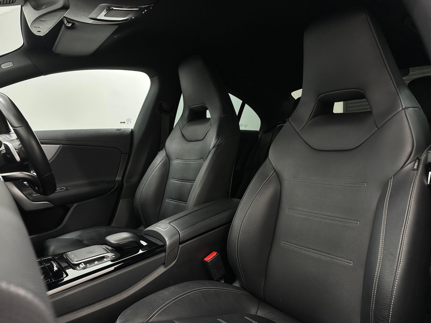 Used Mercedes-Benz CLA 2021 for sale - 76878506: Photo 35