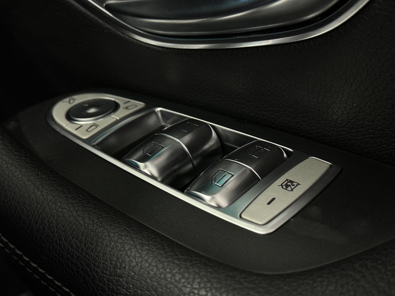 Used Mercedes-Benz E Class 2019 for sale - 76879010: Photo 18