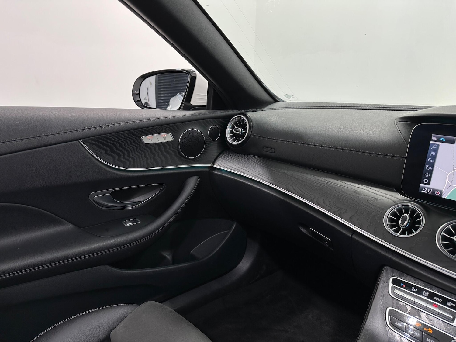 Used Mercedes-Benz E Class 2019 for sale - 76879010: Photo 27