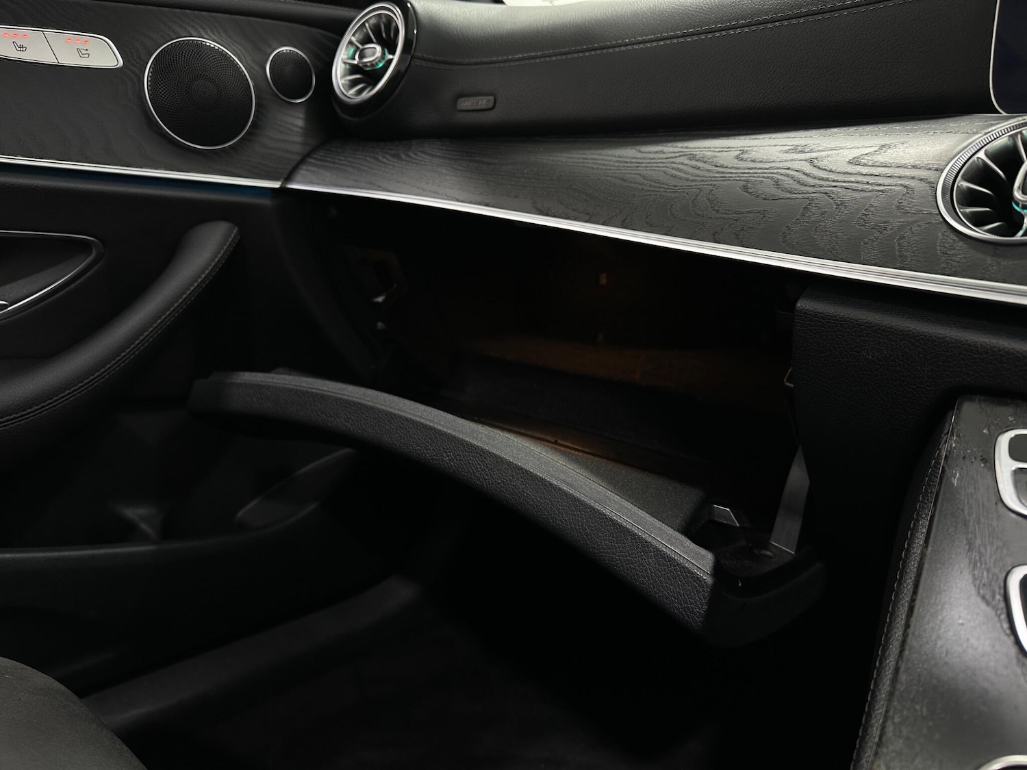 Used Mercedes-Benz E Class 2019 for sale - 76879010: Photo 28