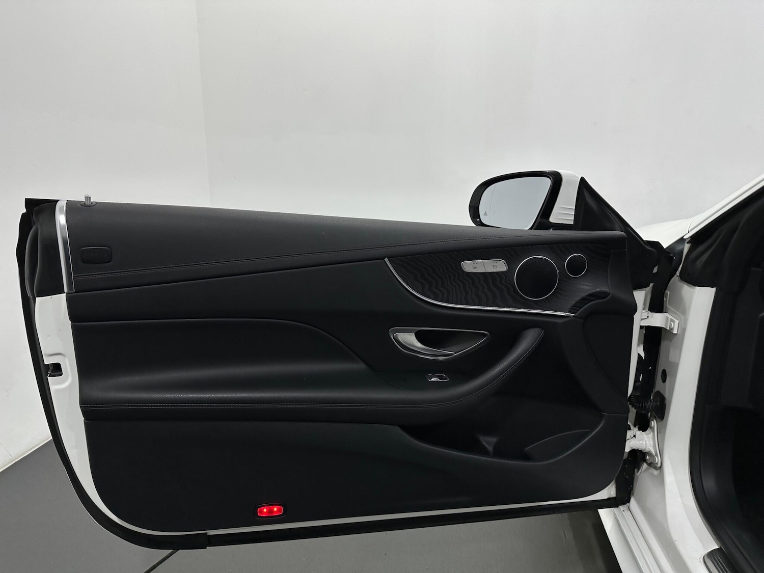 Used Mercedes-Benz E Class 2019 for sale - 76879010: Photo 37