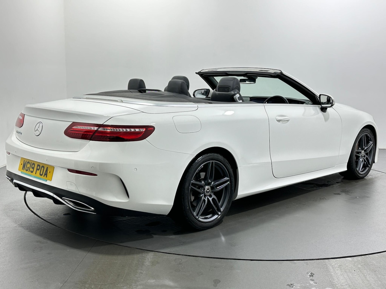 Used Mercedes-Benz E Class 2019 for sale - 76879010: Photo 8