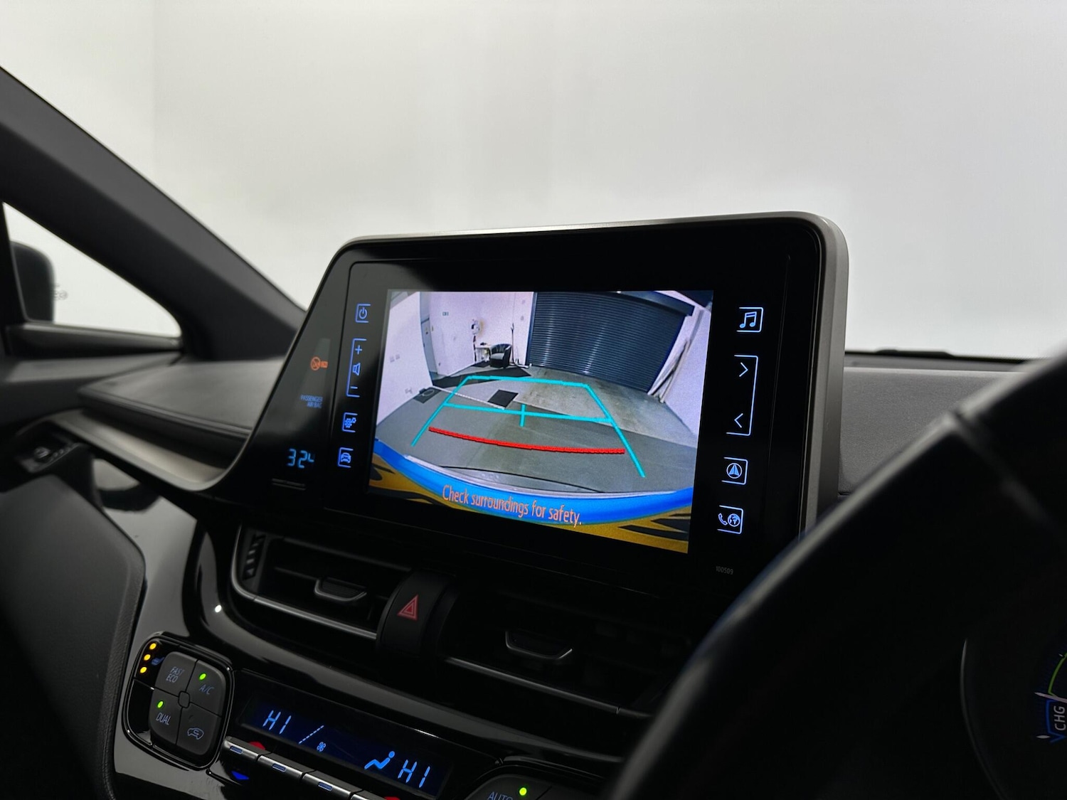 Used Toyota C-HR 2019 for sale - 76878926: Photo 23