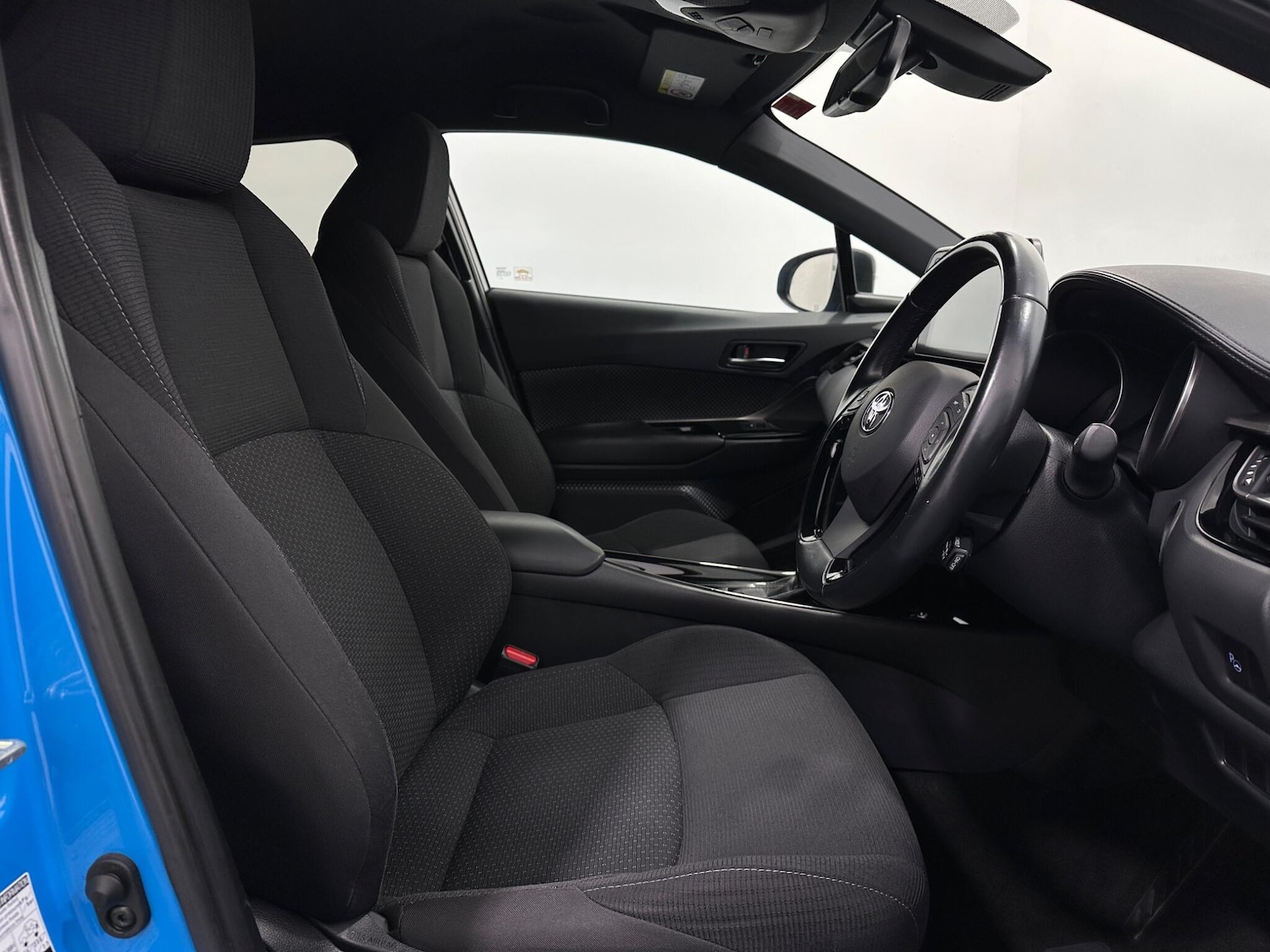 Used Toyota C-HR 2019 for sale - 76878926: Photo 28