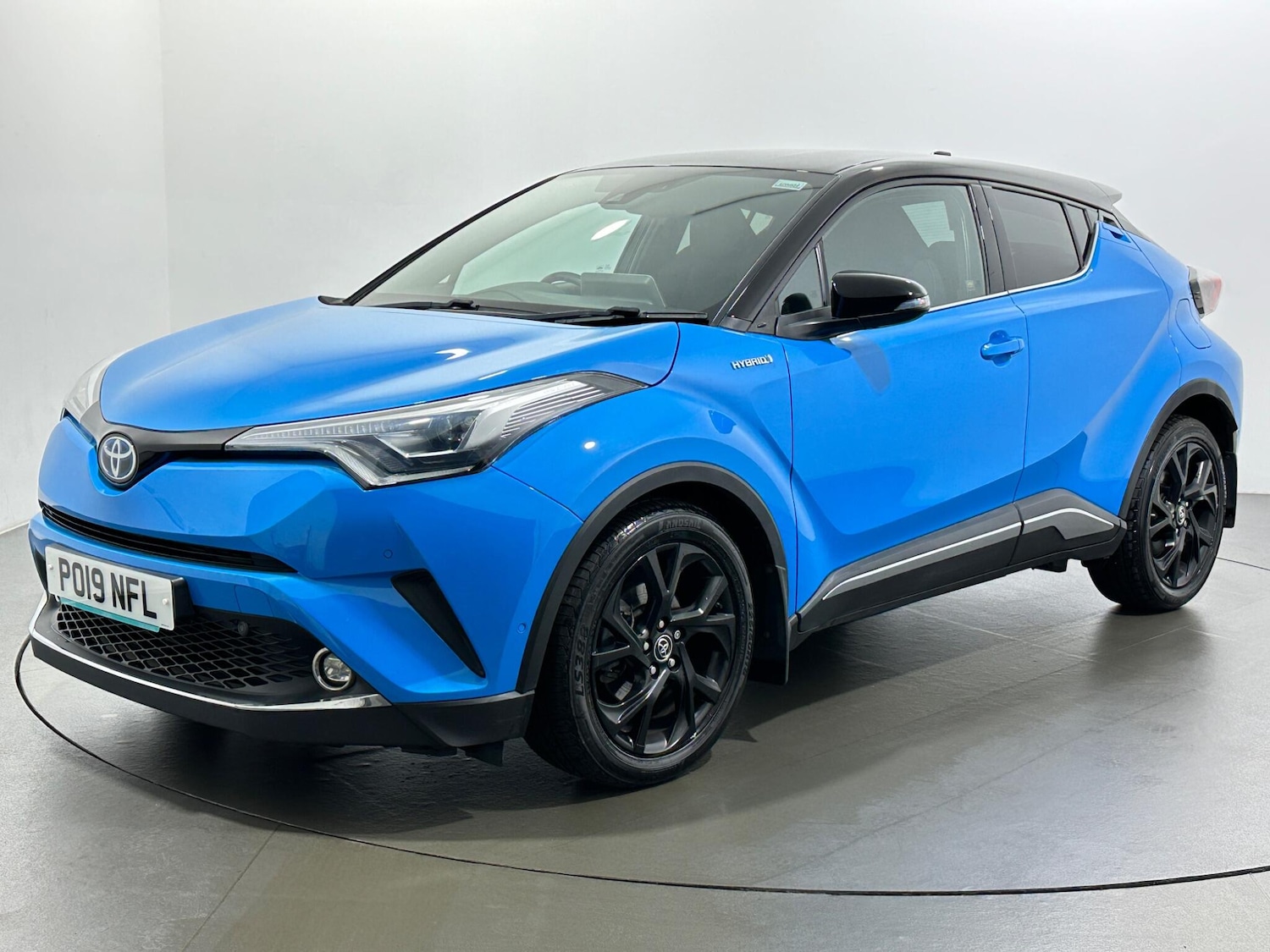 Used Toyota C-HR 2019 for sale - 76878926: Photo 4