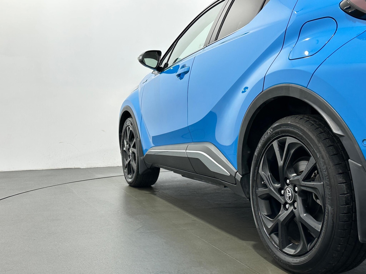 Used Toyota C-HR 2019 for sale - 76878926: Photo 48