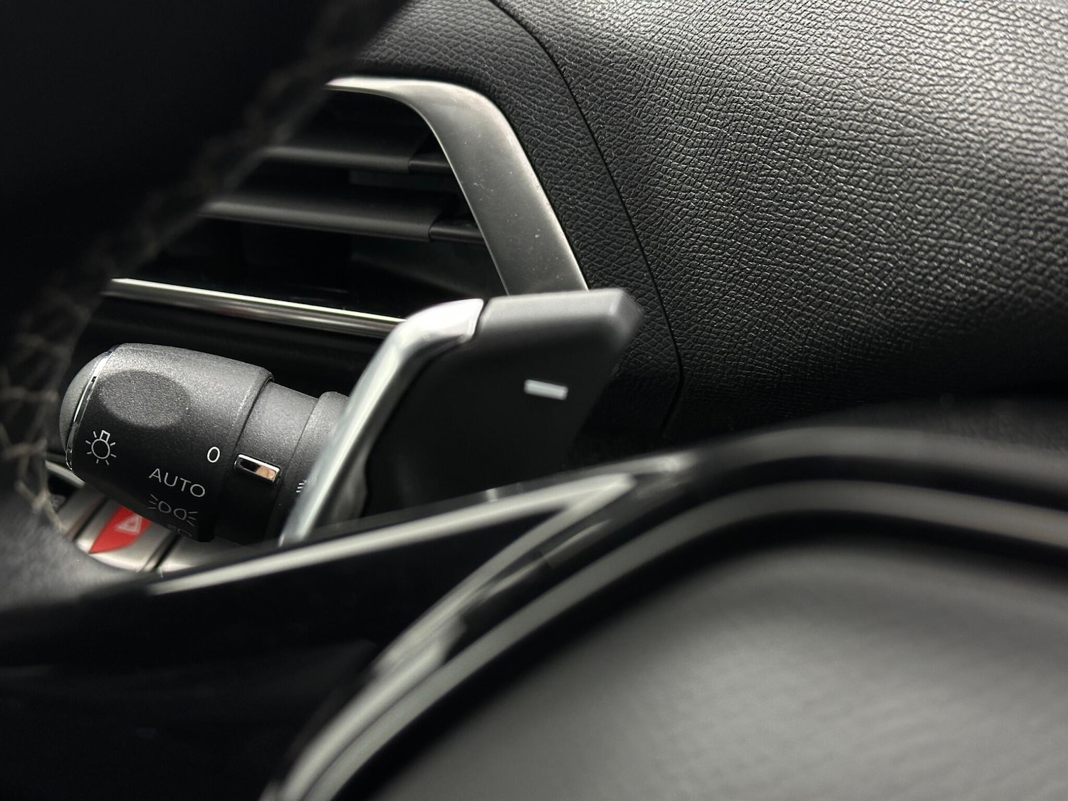 Used Peugeot 3008 2021 for sale - 77066678: Photo 12