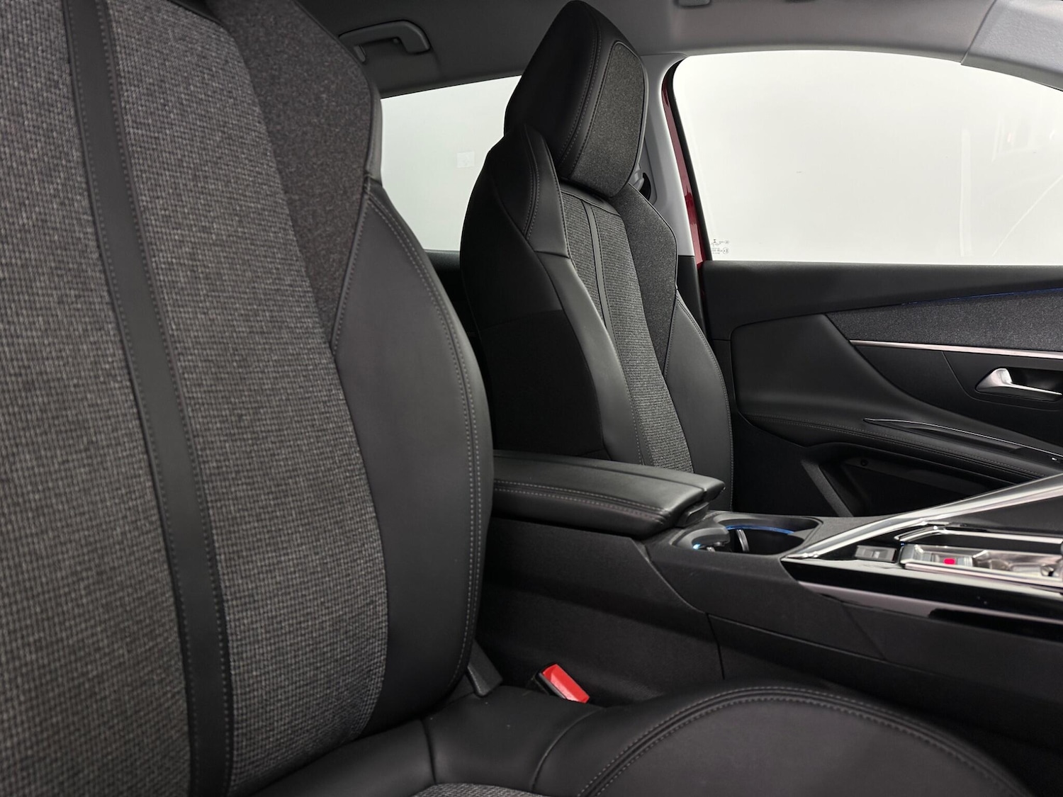 Used Peugeot 3008 2021 for sale - 77066678: Photo 30