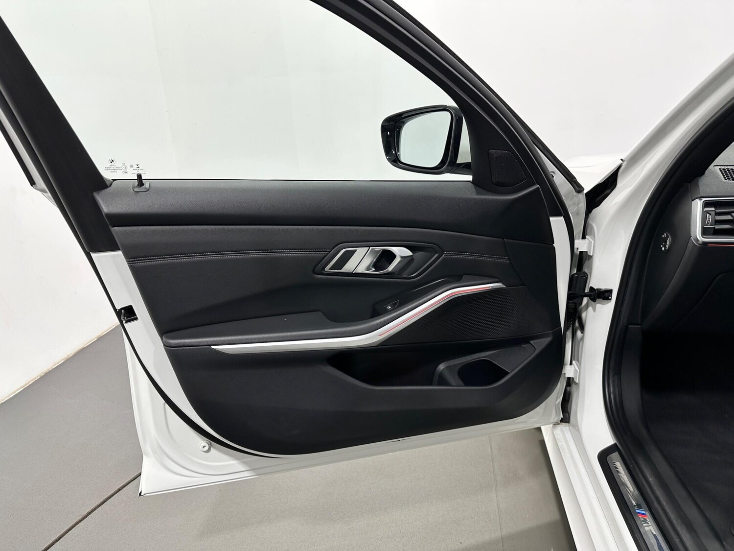 Used BMW 3 Series for sale - 77882566: Photo 39