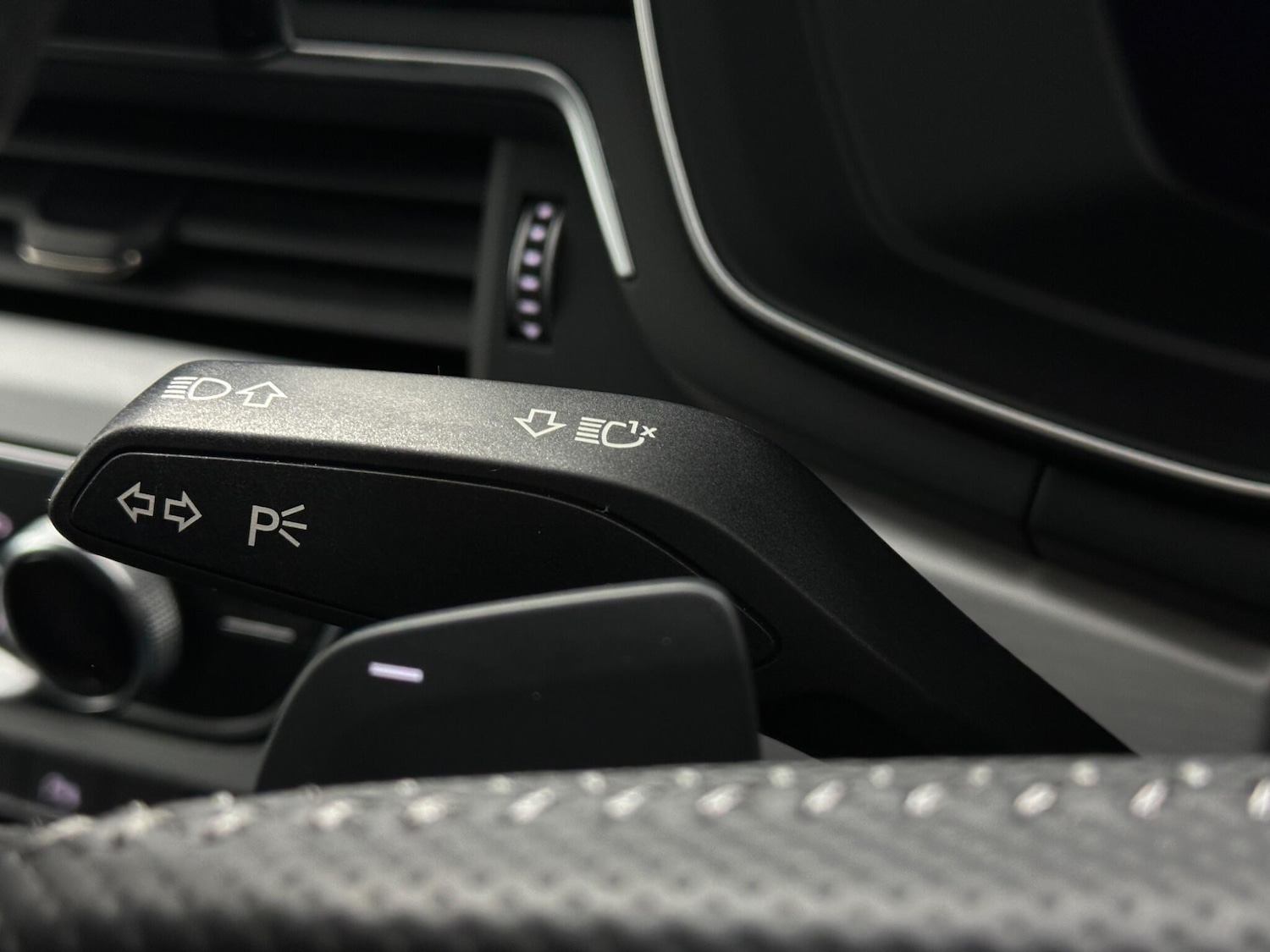 Used Audi A4 2020 for sale - 76878539: Photo 12