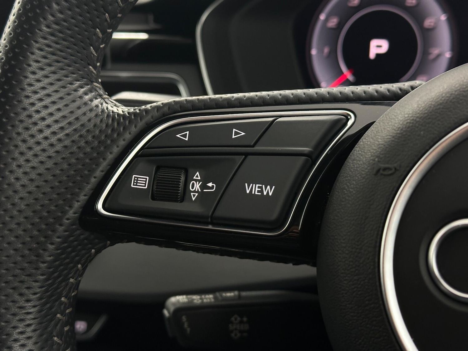 Used Audi A4 2020 for sale - 76878539: Photo 13