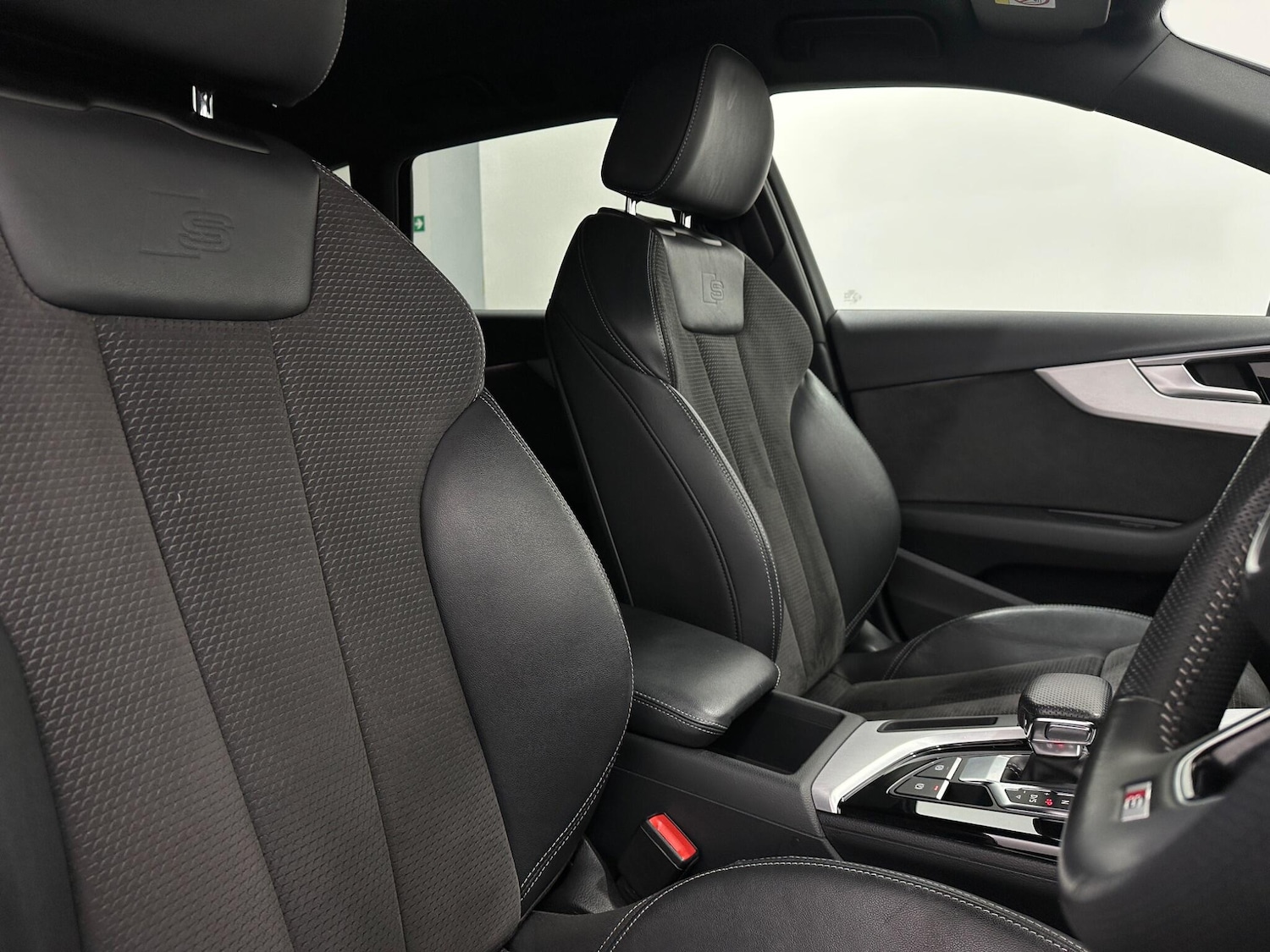 Used Audi A4 2020 for sale - 76878539: Photo 30