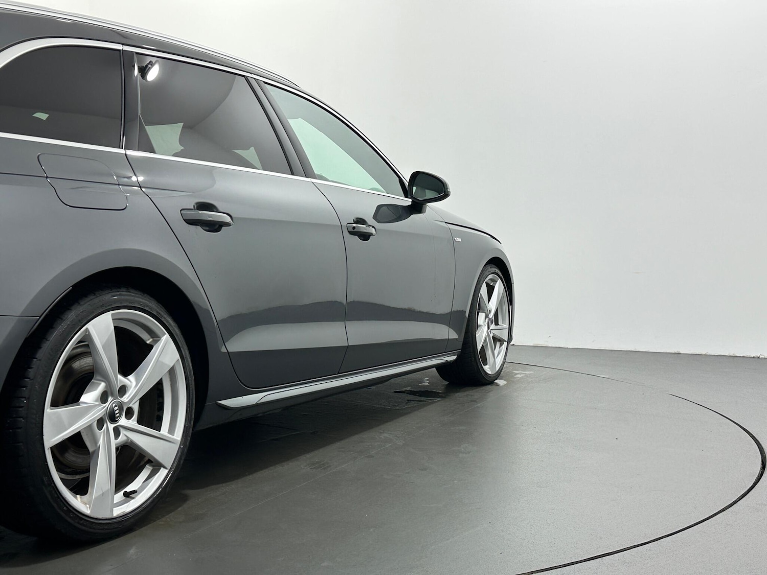 Used Audi A4 2020 for sale - 76878539: Photo 49