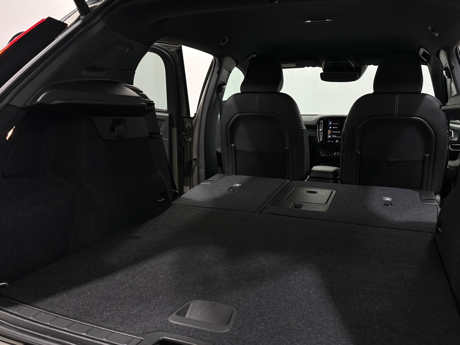 Used Volvo XC40 2022 for sale - 76878472: Photo 45