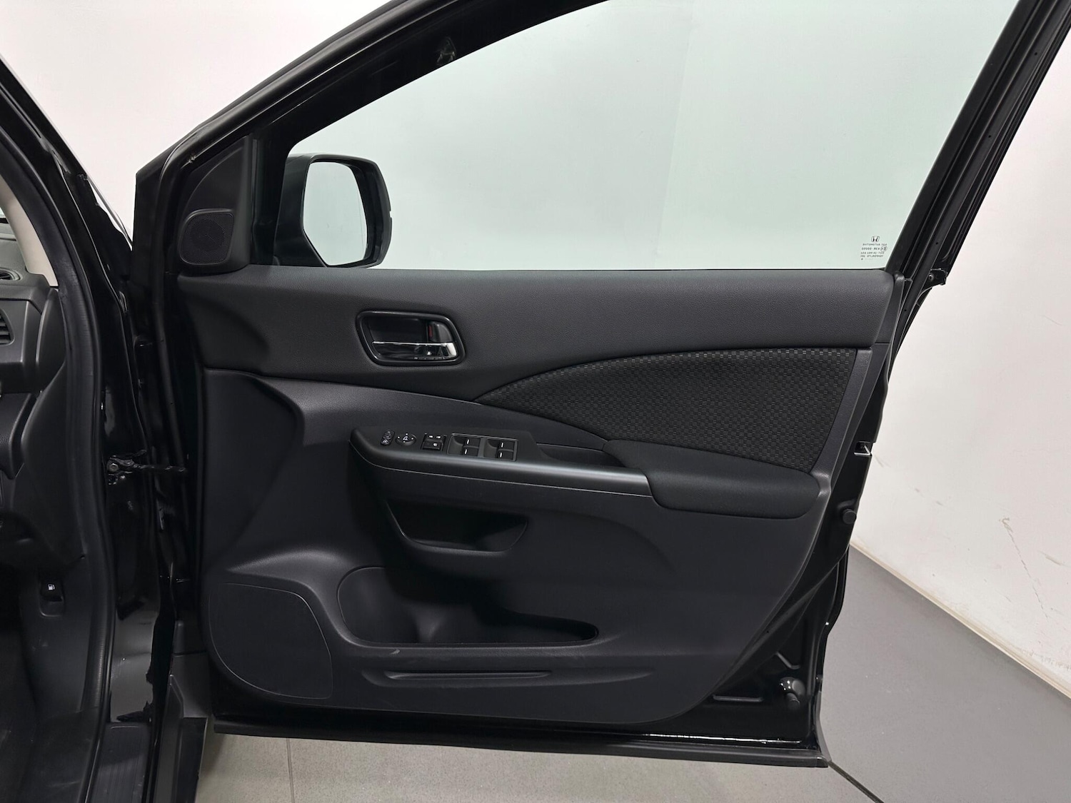 Used Honda CR-V 2018 for sale - 78156563: Photo 32