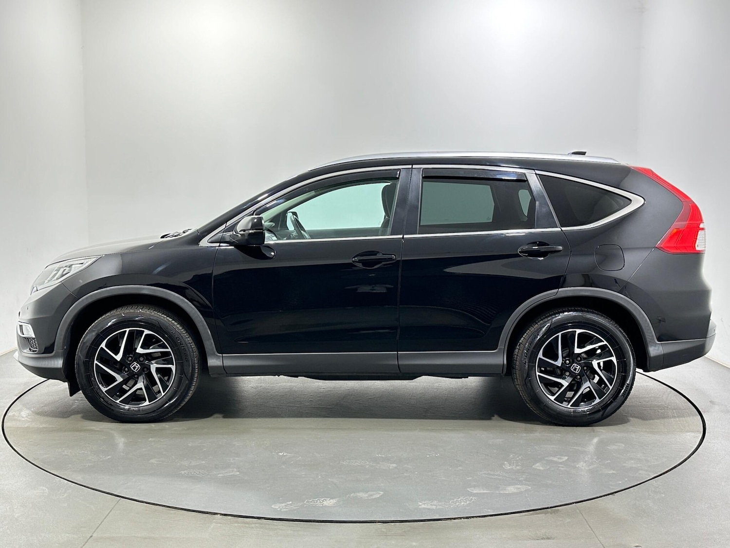 Used Honda CR-V 2018 for sale - 78156563: Photo 5