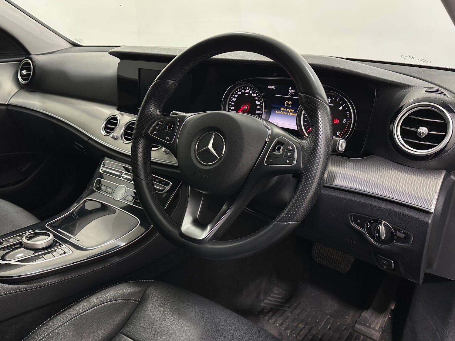 Used Mercedes-Benz E Class 2017 for sale - 77978414: Photo 11