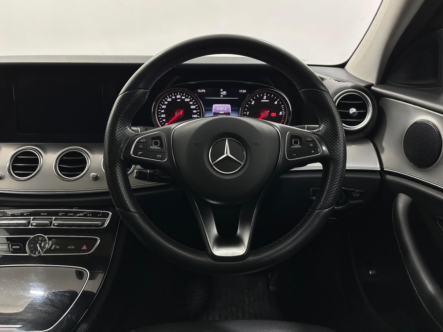 Used Mercedes-Benz E Class 2017 for sale - 77978414: Photo 13