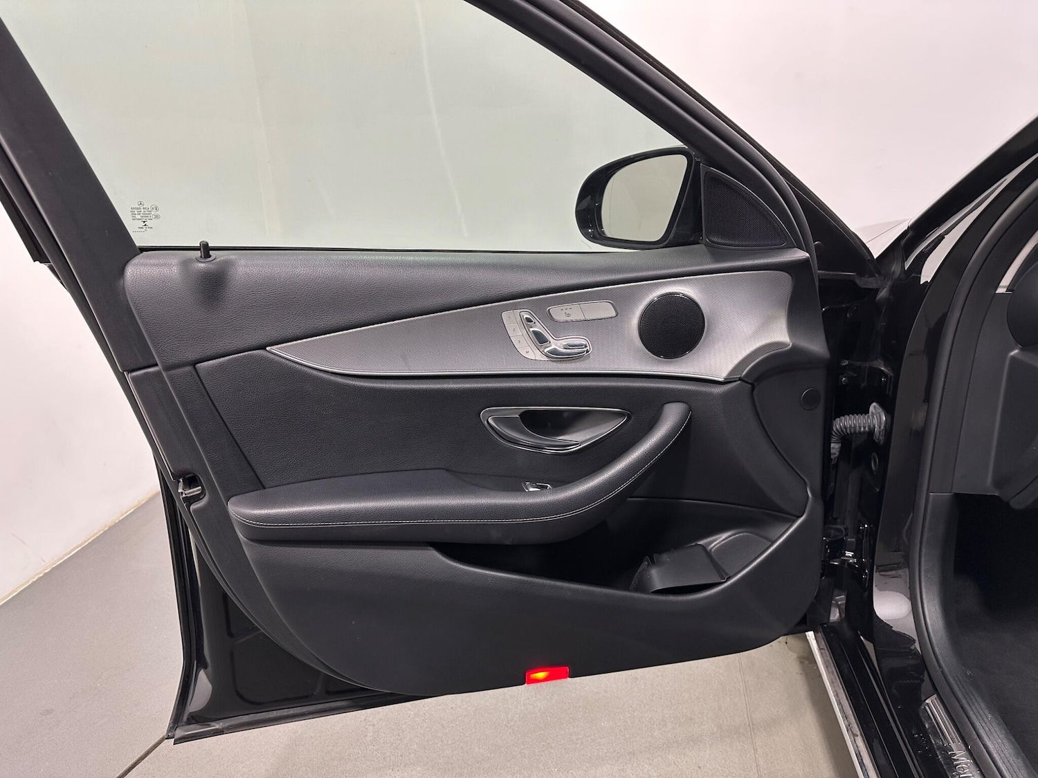 Used Mercedes-Benz E Class 2017 for sale - 77978414: Photo 38