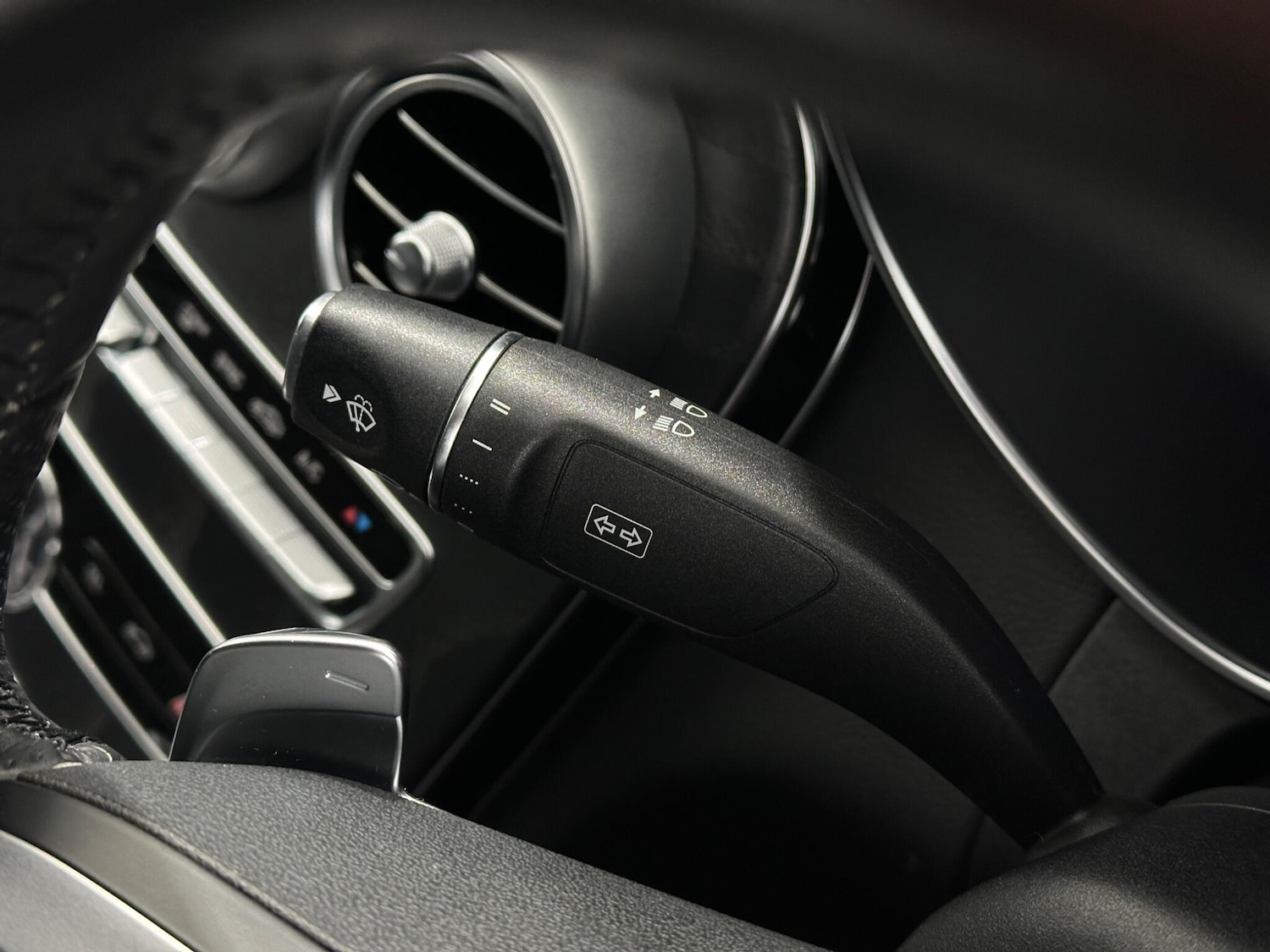 Used Mercedes-Benz C Class 2018 for sale - 77162905: Photo 13