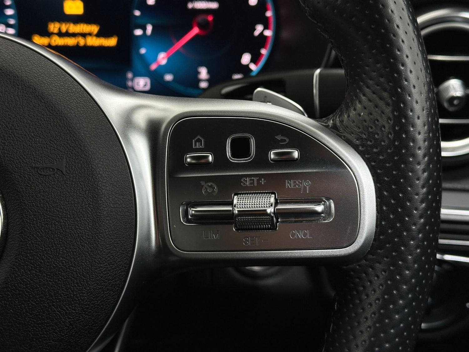 Used Mercedes-Benz C Class 2018 for sale - 77162905: Photo 15